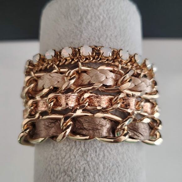Wide Link‎ Bracelet with Leather and Faux Opals Gold Tone Magnetic Clasp - Picture 1 of 8